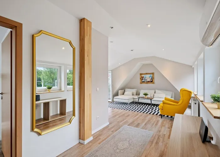 Apartment Jenapartments Penthouse Terrasse Waschtrockner Sehr Zentral *