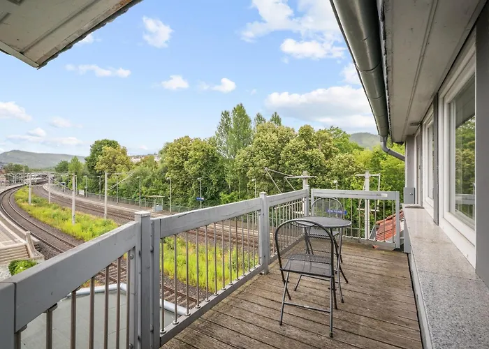 Apartment Jenapartments Penthouse Terrasse Waschtrockner Sehr Zentral Jena